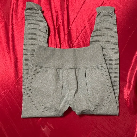 Gymshark leggings - Picture 3 of 3